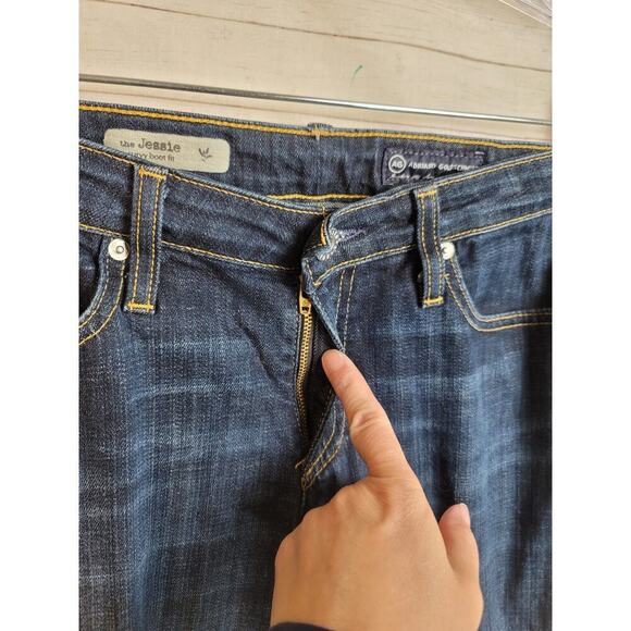 AG Adriano Goldschmied The Jessie Curvy Boot Cut Jeans, sz 29 - Picture 4 of 16